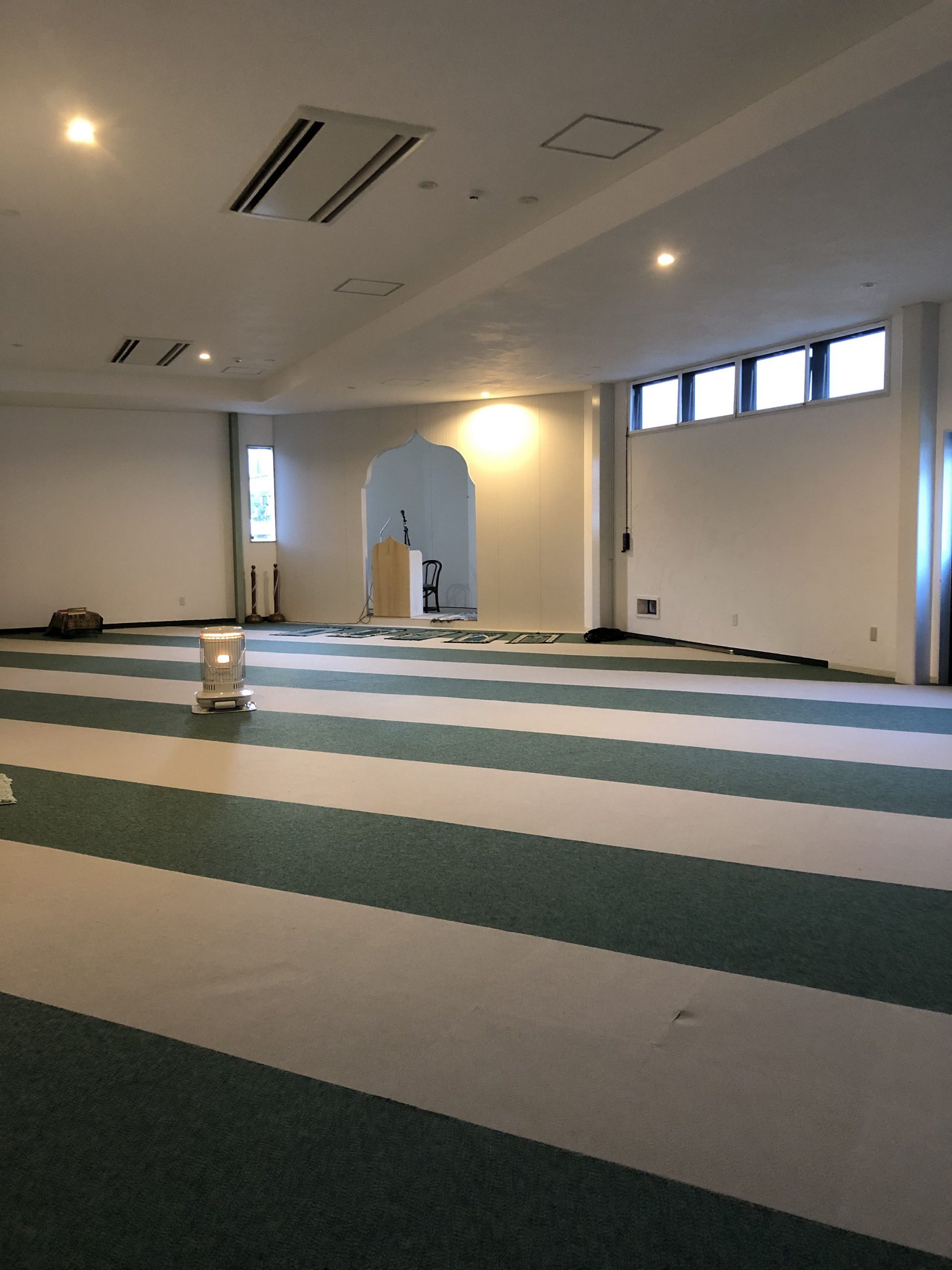 Fuji Kawaguchiko Masjid Spacious Praying Space